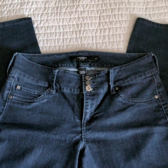 Torrid Dark Wash Skinny Jeans, size 12S - Picture 4 of 7